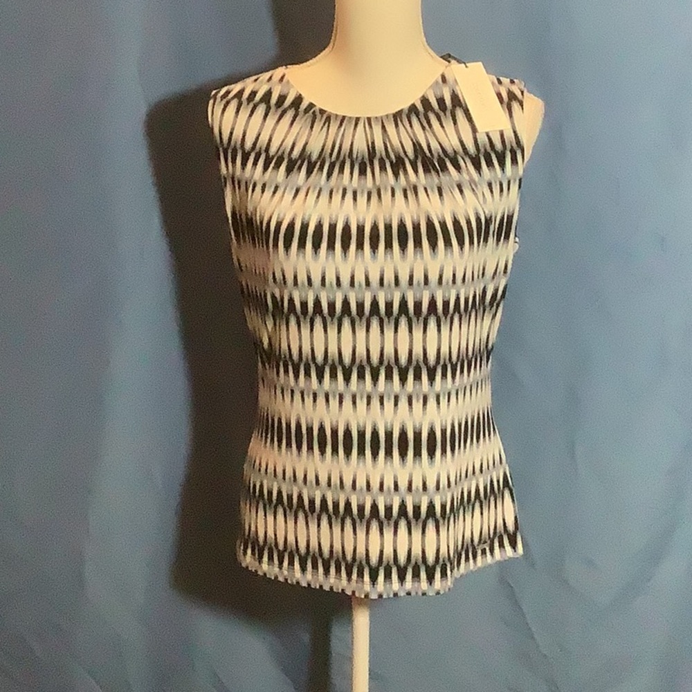 Dark Blue Light Blue and White Sleeveless Blouse